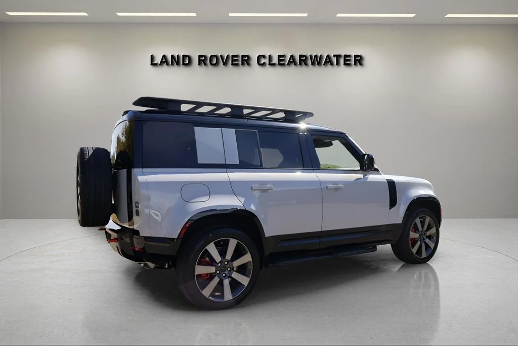 New 2026 Borasco Grey Land Rover X image 5