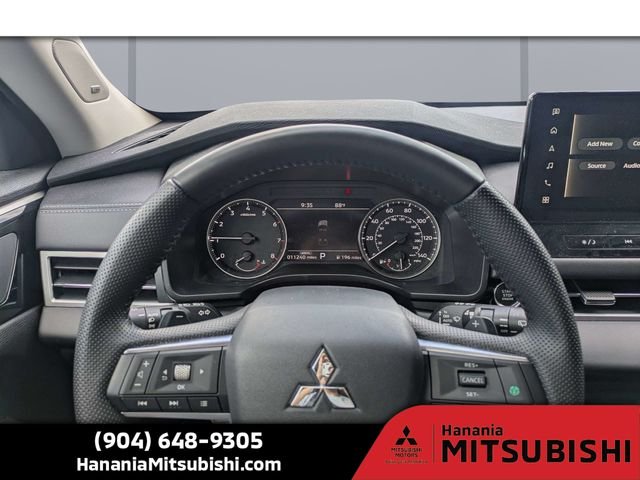 Used 2025 Gray Mitsubishi SE image 30