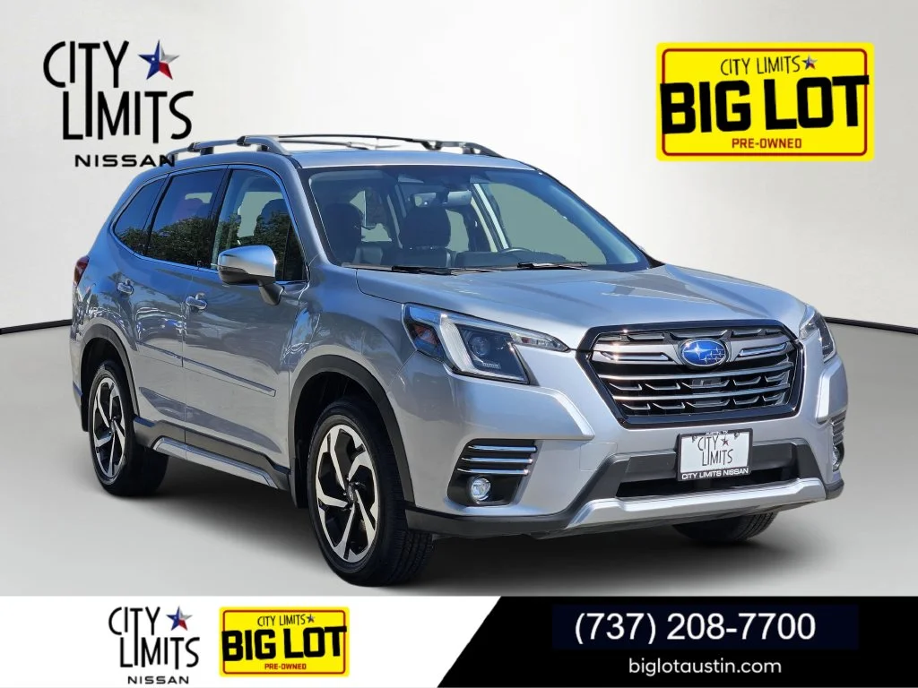 2023 Subaru Forester Touring AWD photo