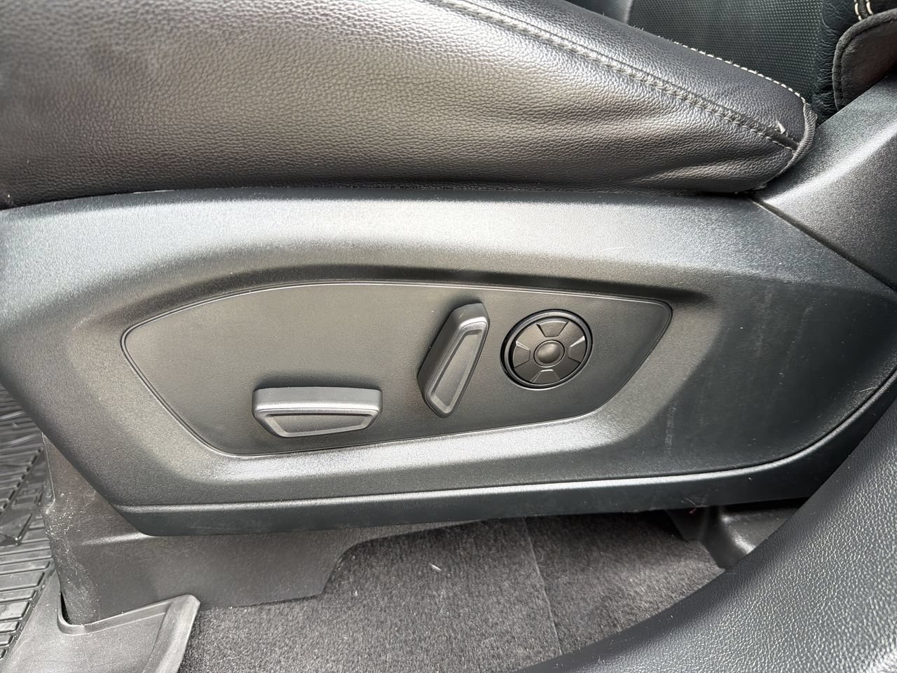 Used 2021 Gray Metallic Ford ST image 21