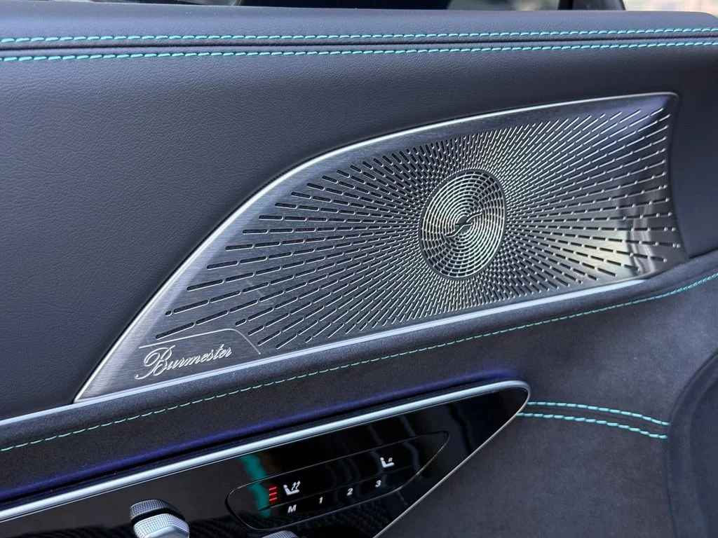 New 2025 Black Mercedes-Benz PRO image 9