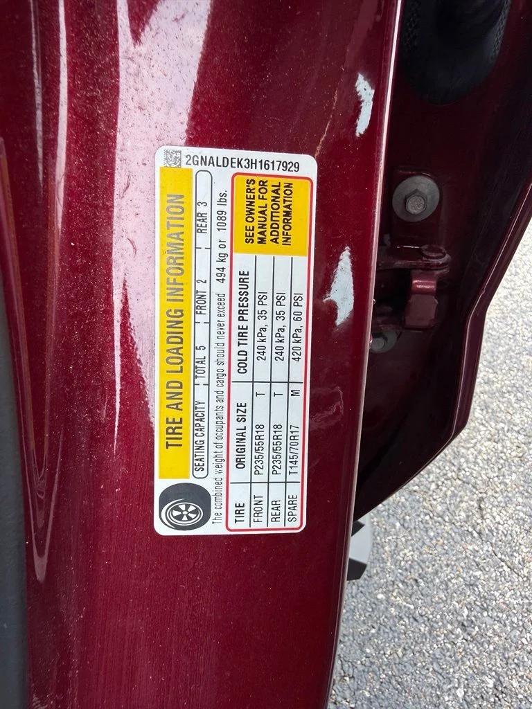 Used 2017 Red Chevrolet Premier image 24
