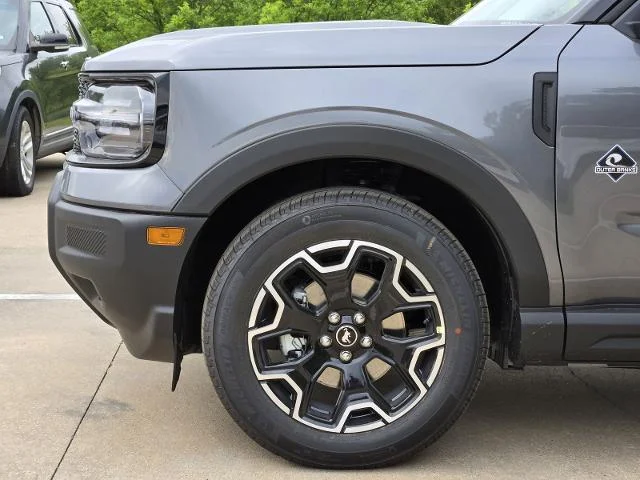 New 2026 Carbonized Gray Metallic Ford Outer Banks® image 26