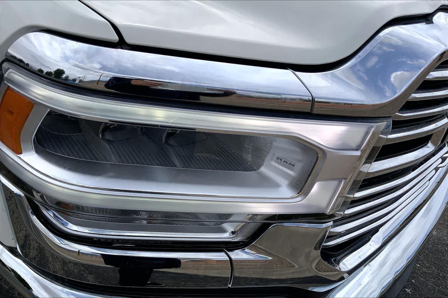 Used 2022 Pearl White Ram Laramie image 24