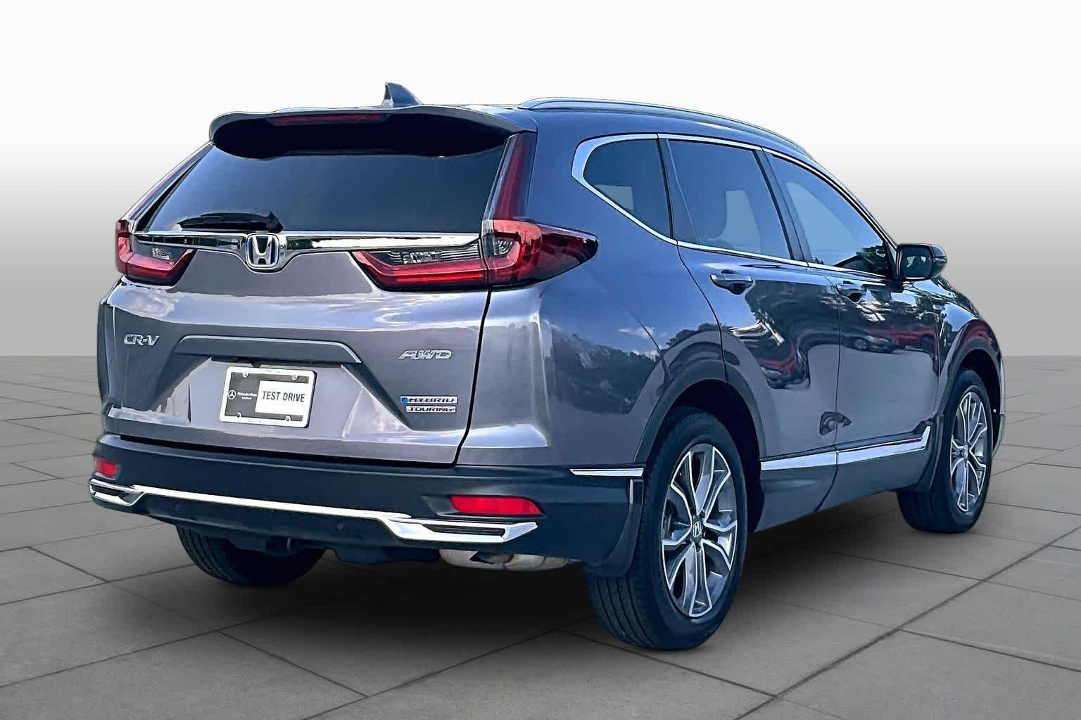 Used 2021 Modern Steel Metallic Honda Touring image 13