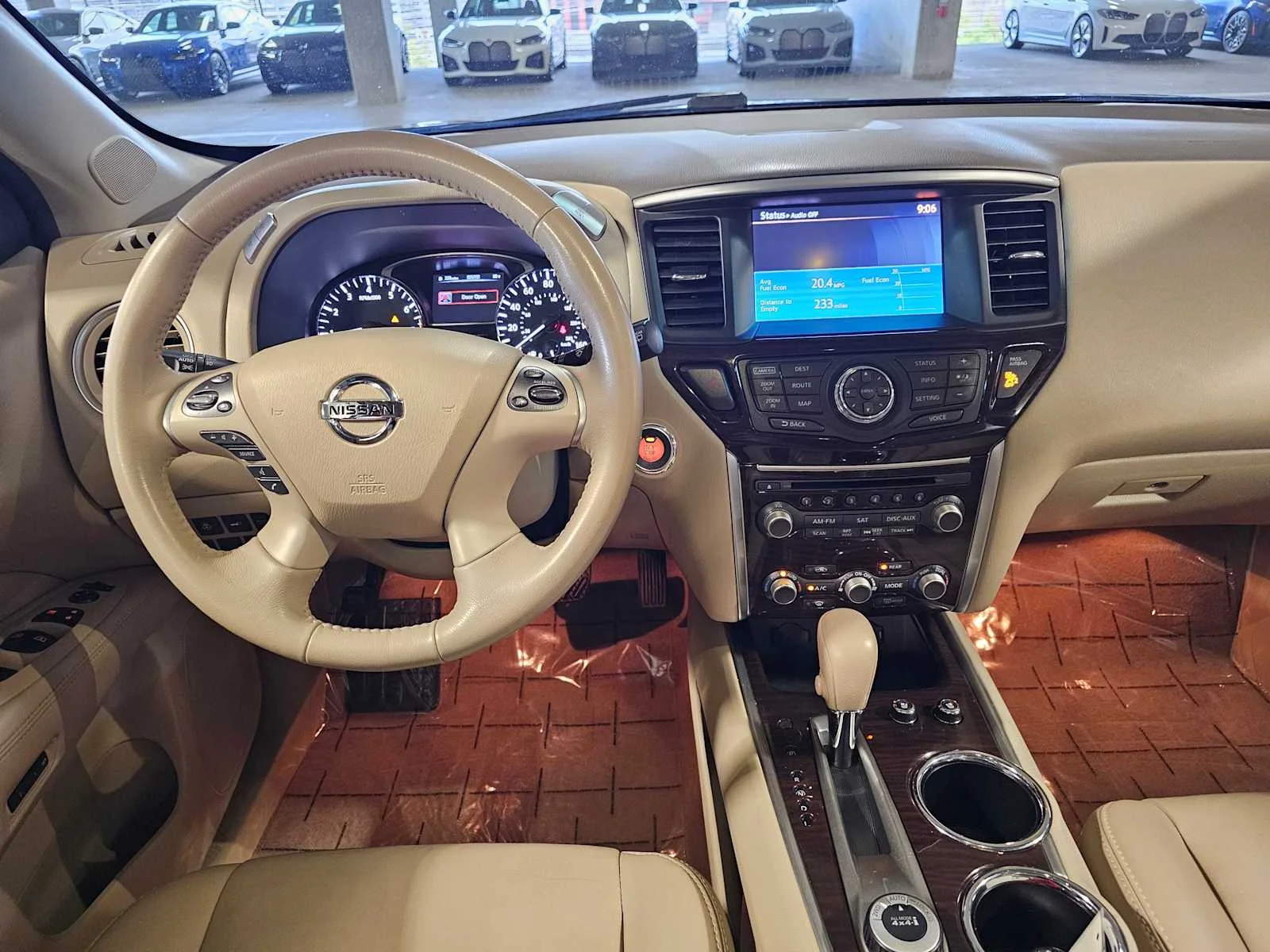 Used 2014 Dark Slate Nissan Platinum image 7