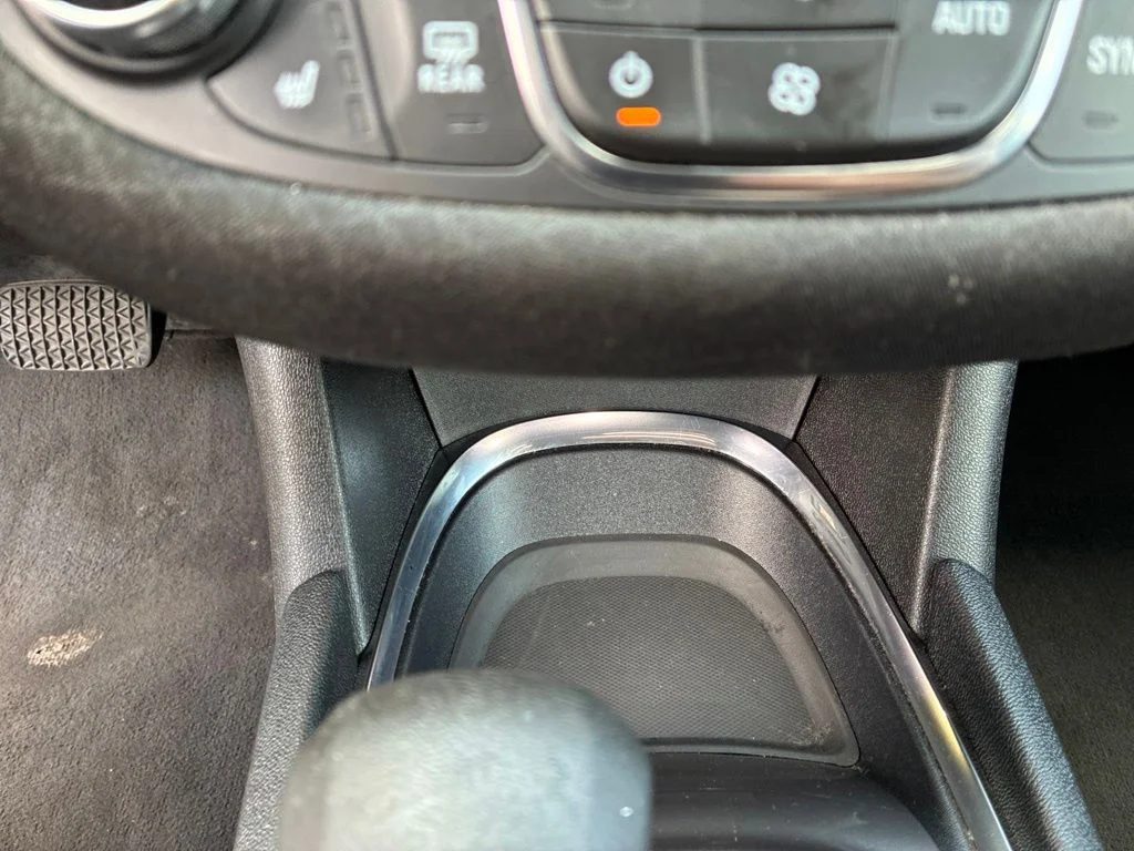 Used 2024 Gray Chevrolet LT image 18