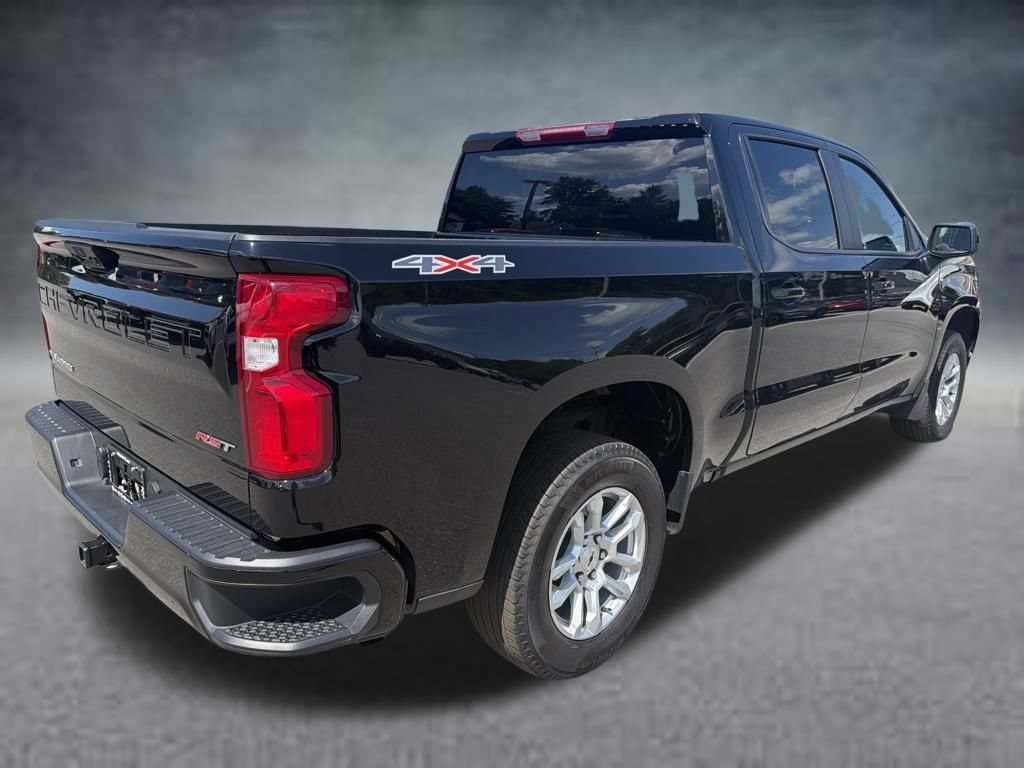 Used 2026 Black Chevrolet RST image 5