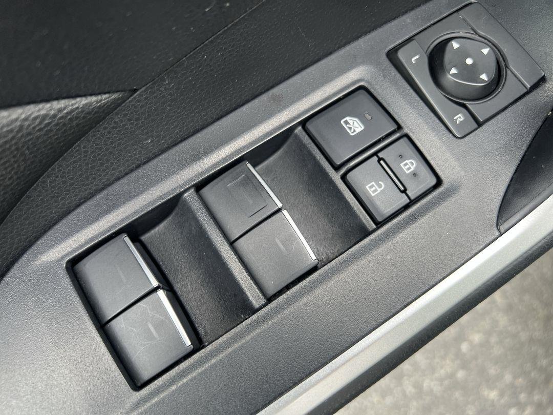 Used 2022 Lunar Rock Toyota XLE image 15