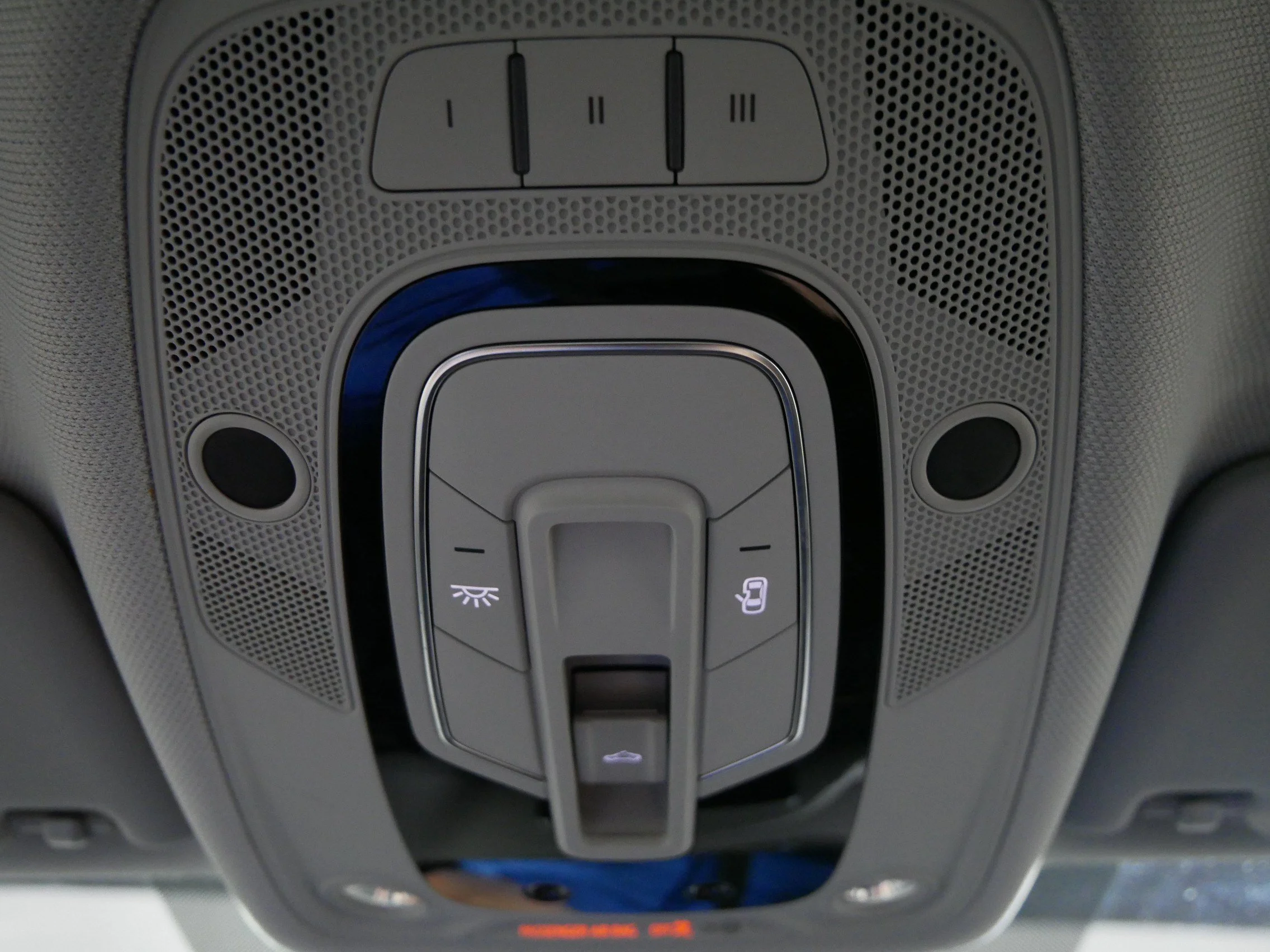 Used 2018 Gray Audi Premium image 32