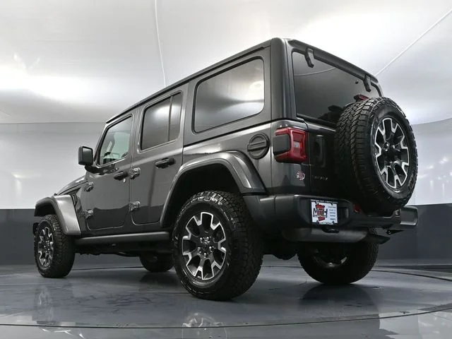 Certified Used 2025 Gray Jeep Sahara image 50