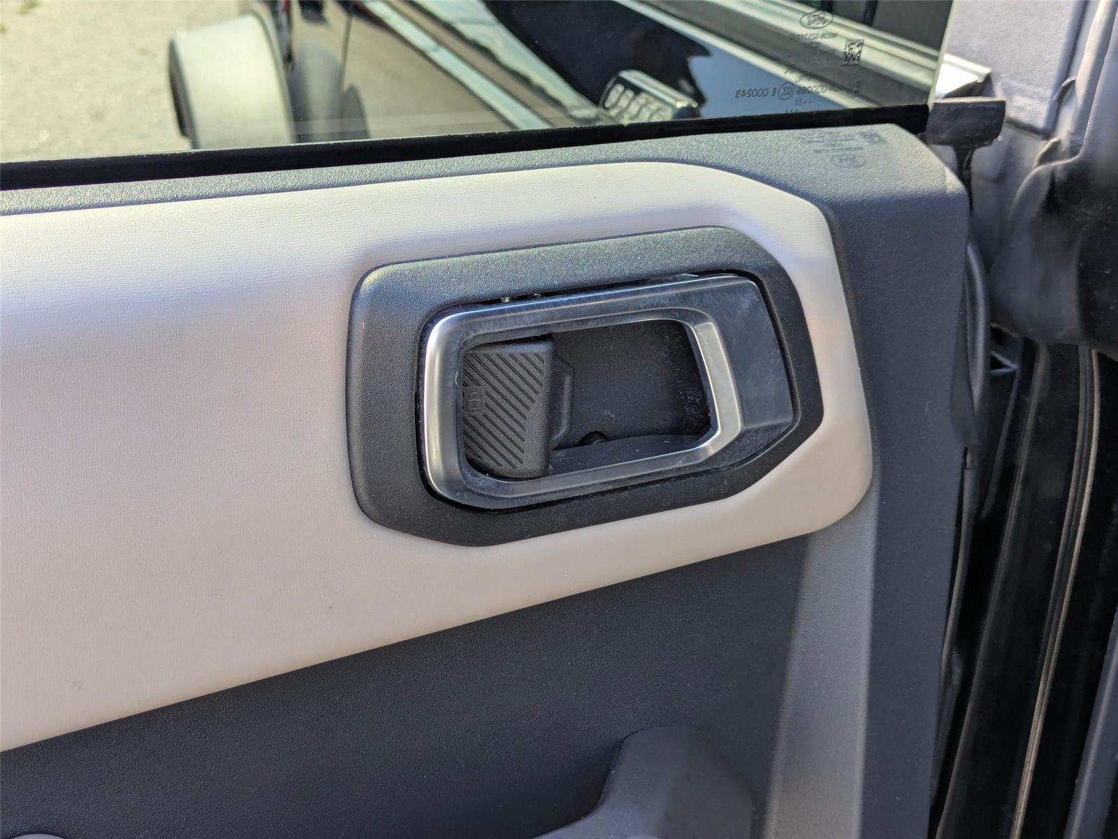 Used 2022 Shadow Black Ford Wildtrak image 25