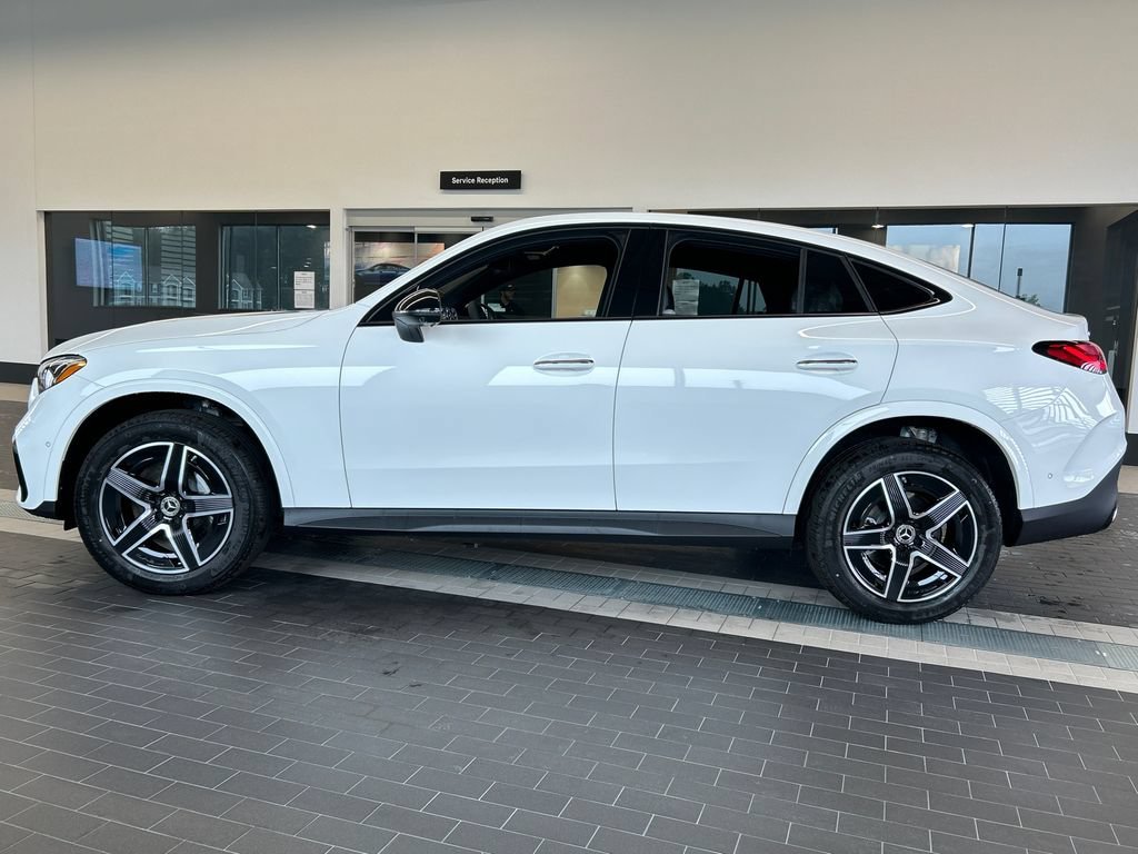 New 2027 Polar White Mercedes-Benz GLC 300 image 4