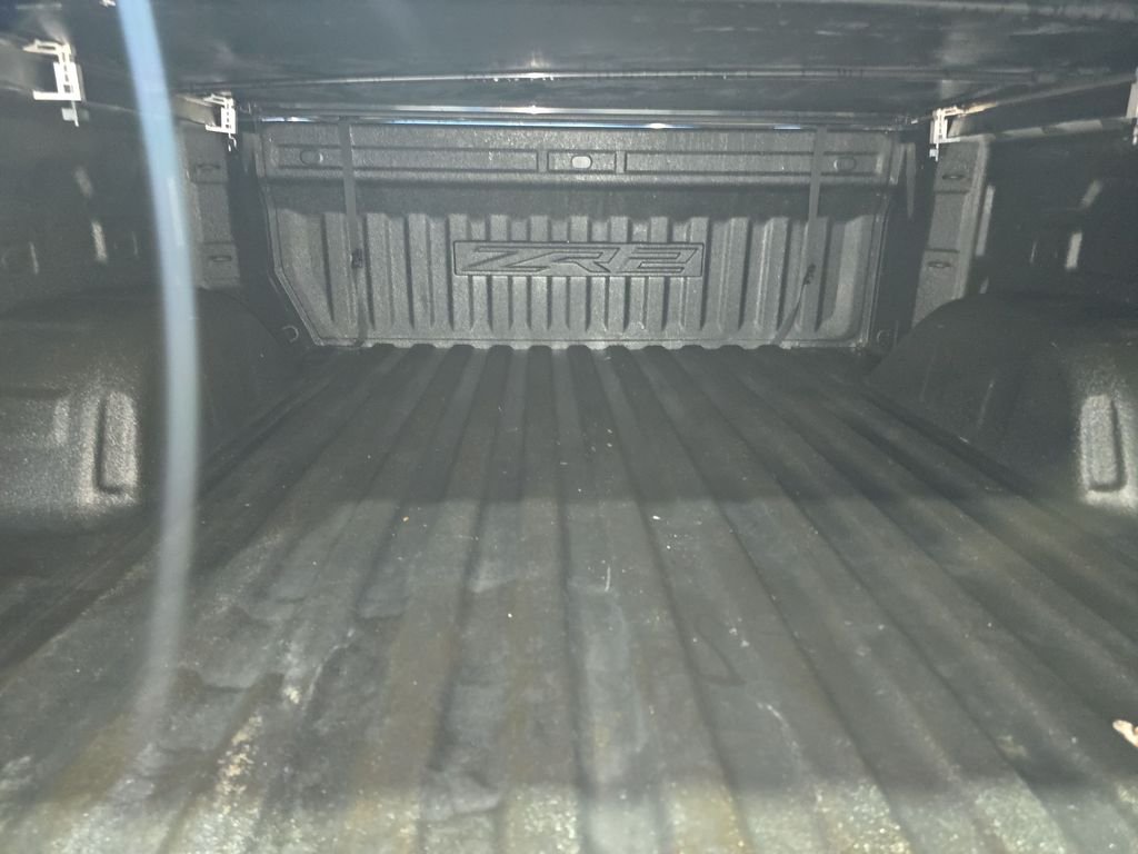 Used 2023 Blue Chevrolet ZR2 image 9