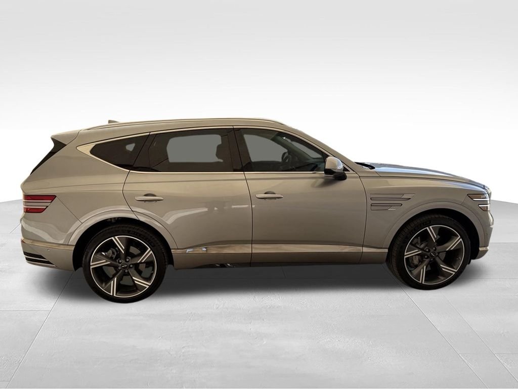 Used 2026 Silver Genesis 2.5T Prestige image 10