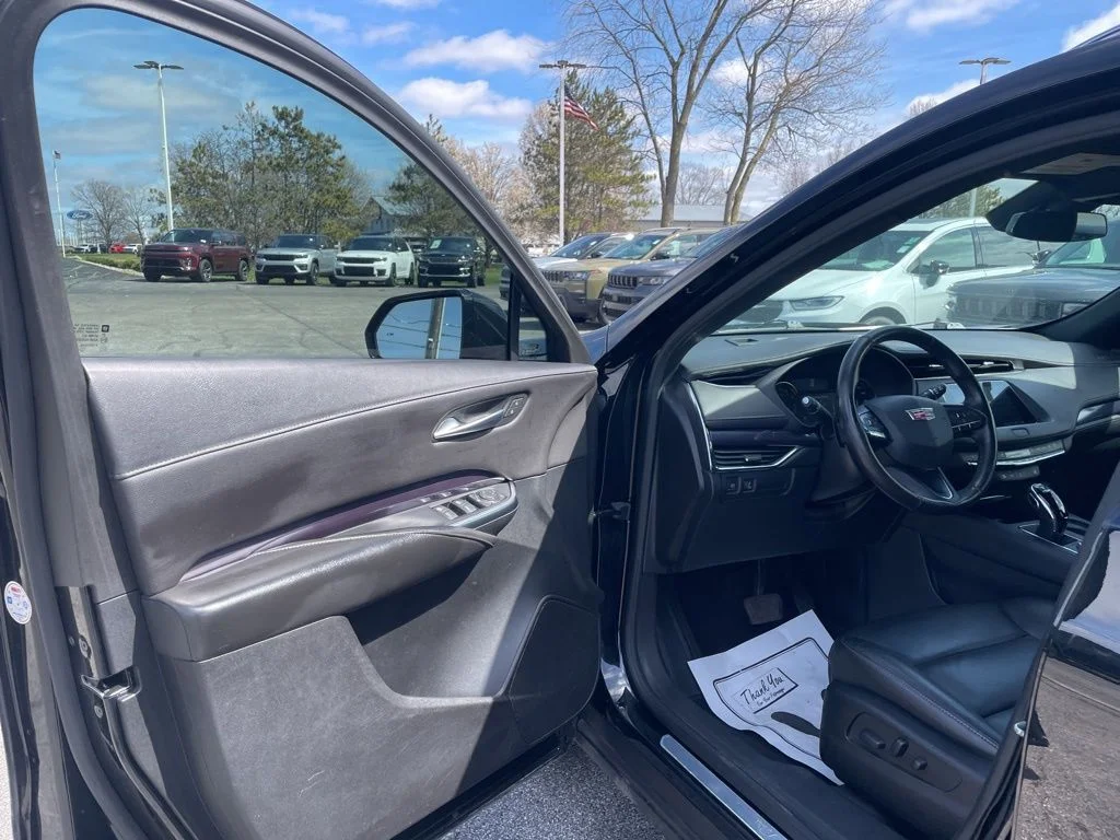 Used 2023 Black Cadillac Luxury image 16