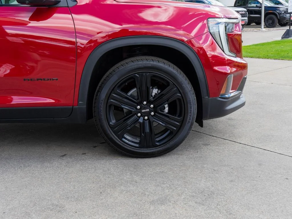 New 2026 Volcanic Red Tintcoat GMC Elevation image 36