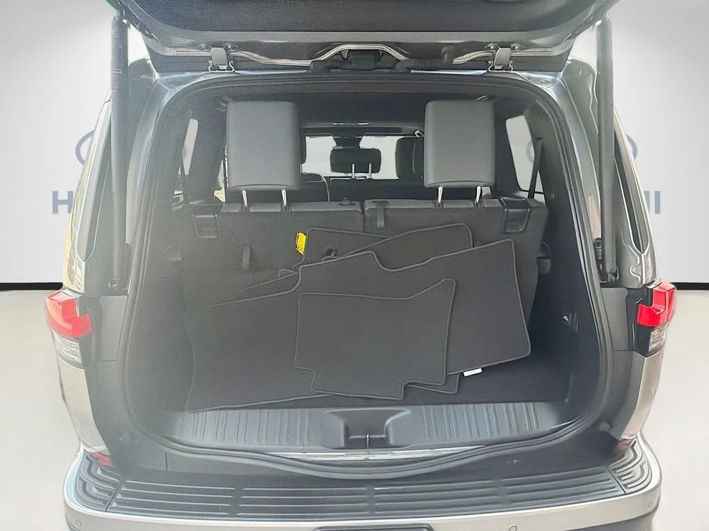 Certified Used 2024 Silver Lexus GX 550 Premium image 26