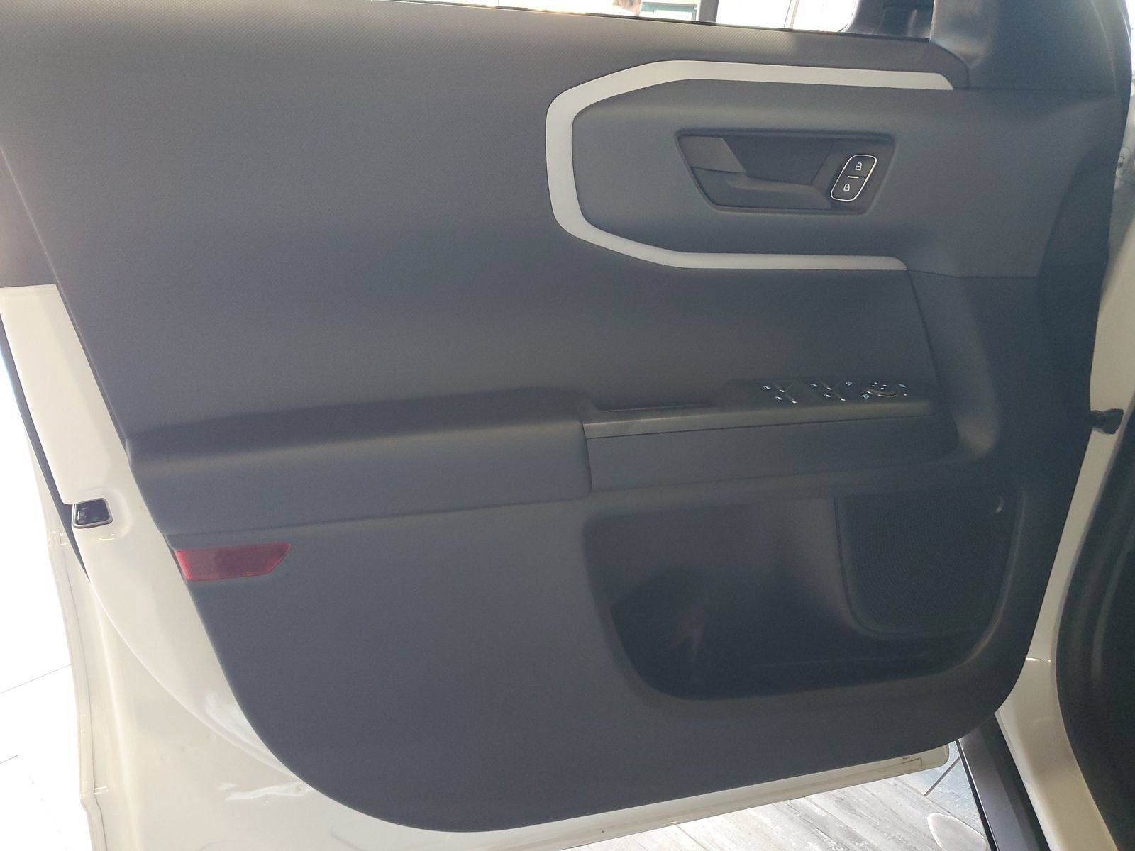Used 2023 White Ford Big Bend image 11