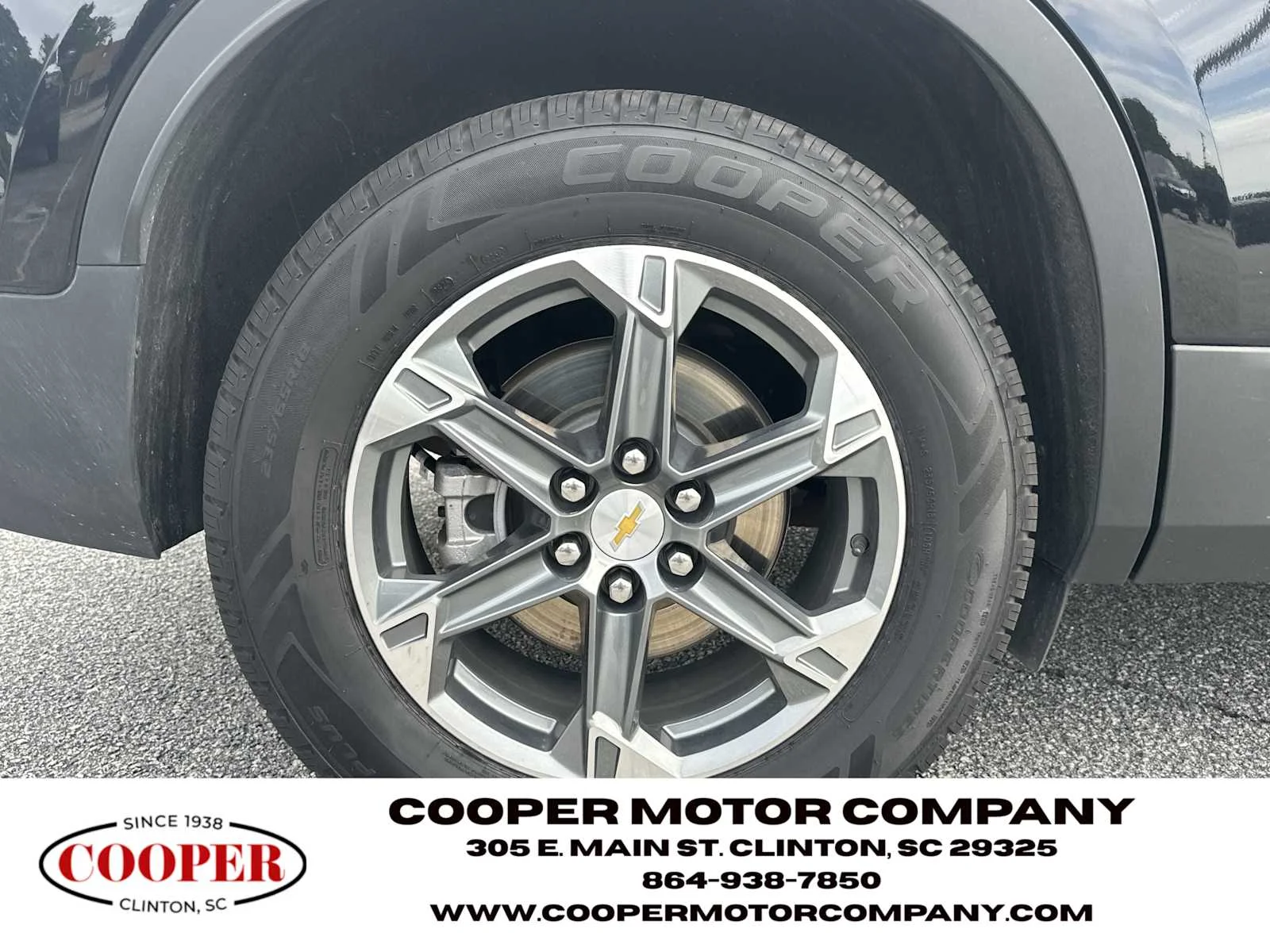 Used 2025 Black Chevrolet LT image 17