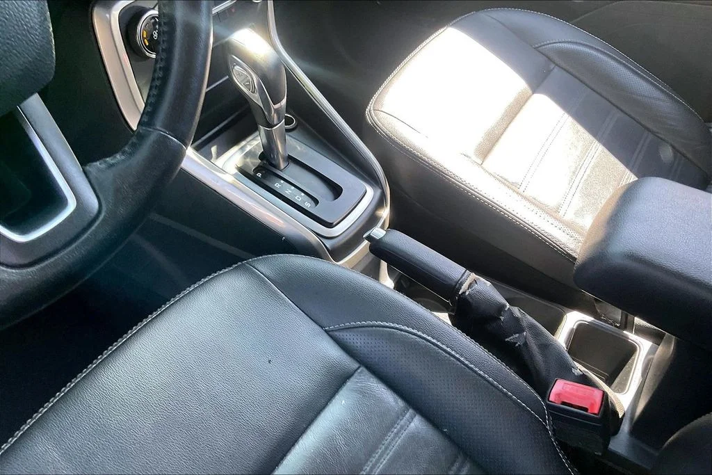 Used 2020 White Ford Titanium image 16