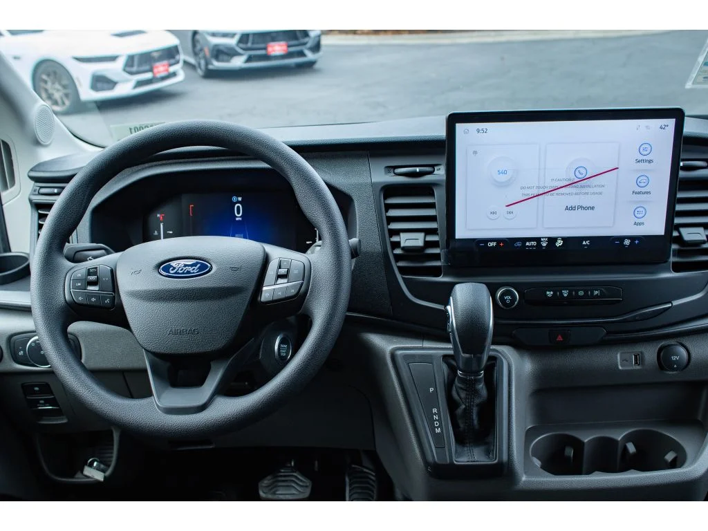 New 2026 OXFORD WHITE Ford Base image 21