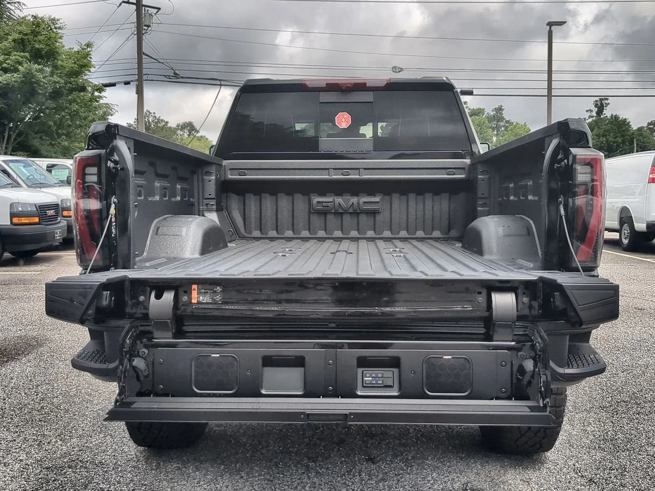 New 2026 Onyx Black GMC AT4X image 27