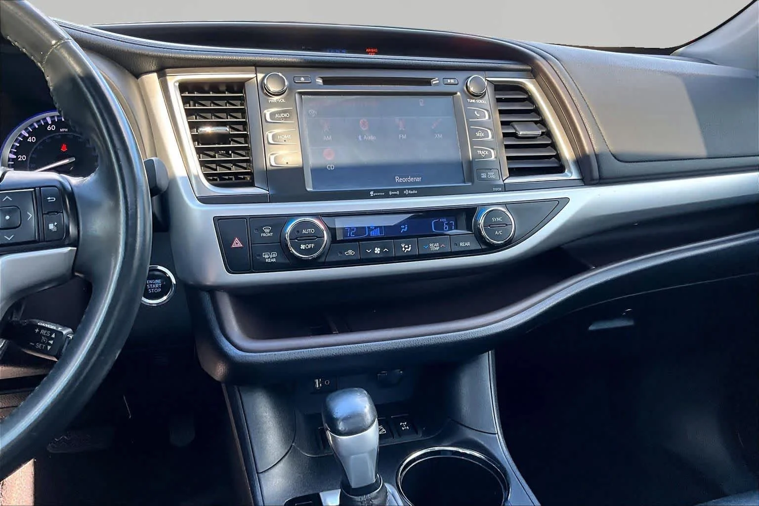 Used 2016 Shoreline Blue Pearl Toyota XLE image 7