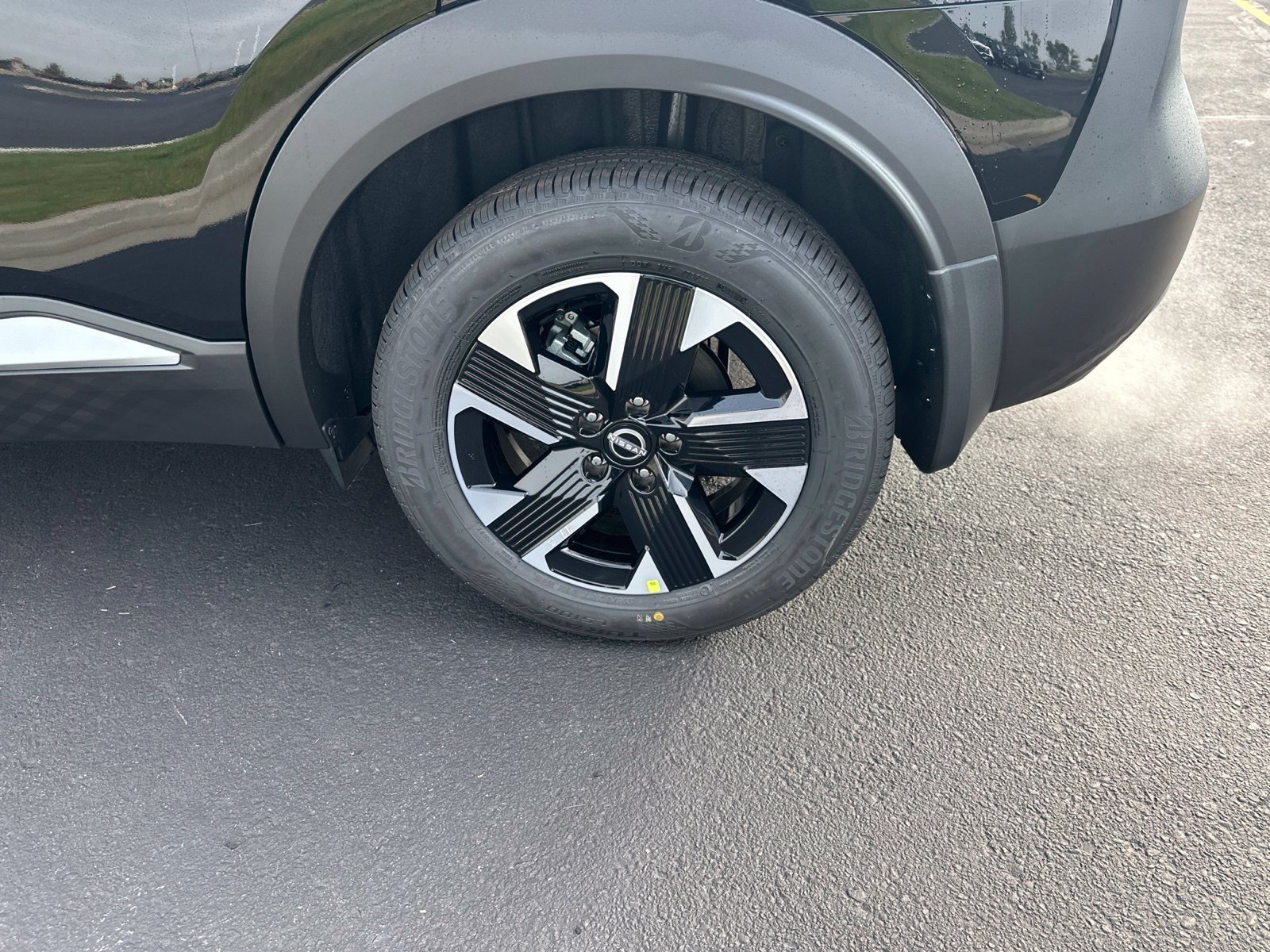 New 2027 Black Nissan SV image 8
