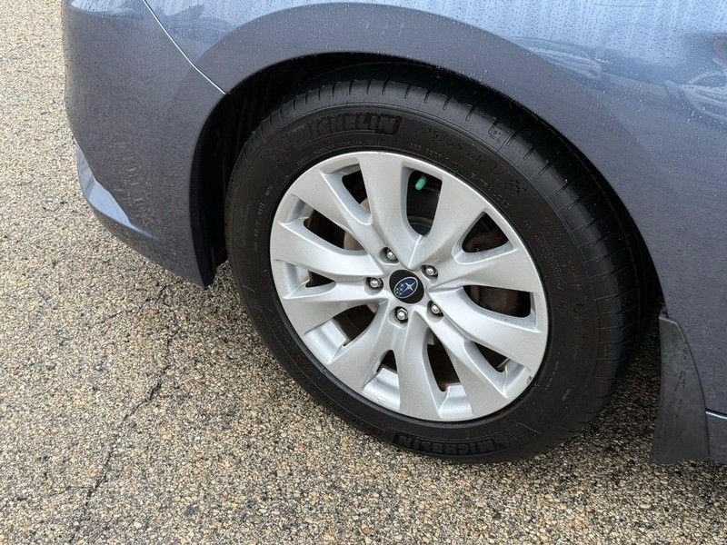 Used 2016 Twilight Blue Metallic Subaru 2.5i image 10