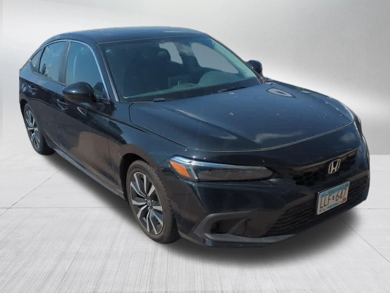 Used 2024 Crystal Black Pearl Honda EX-L image 2
