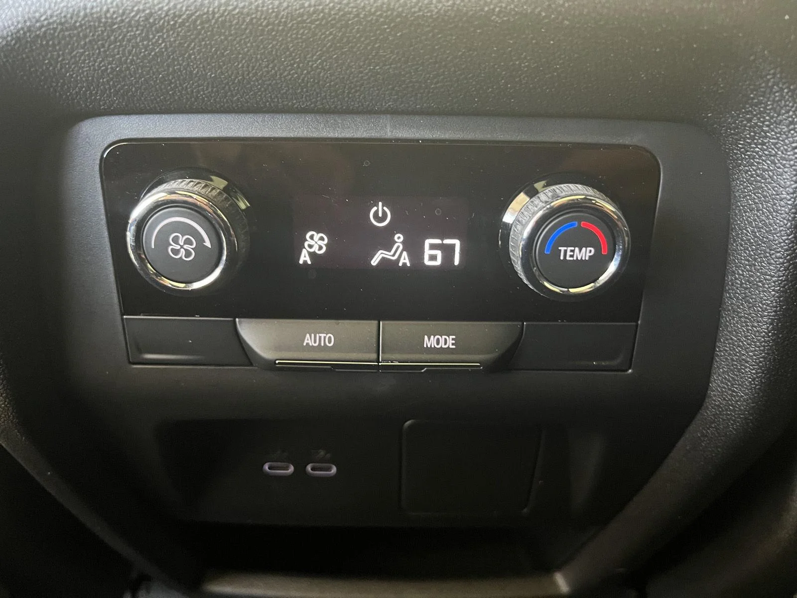 Used 2025 Sterling Gray Metallic Chevrolet AWD LT image 20
