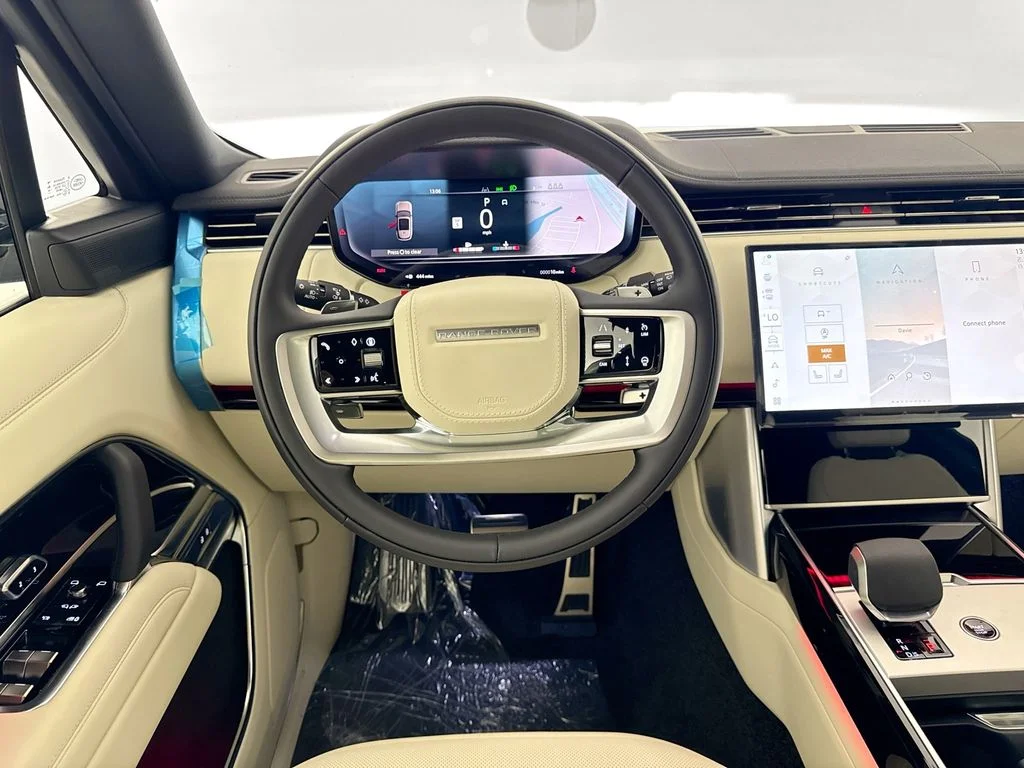 New 2026 Fuji White Land Rover SE image 23