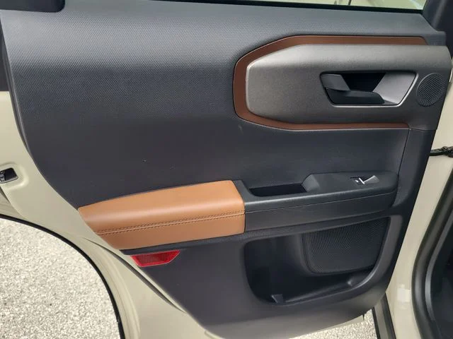 Used 2025 Beige Ford Outer Banks image 11