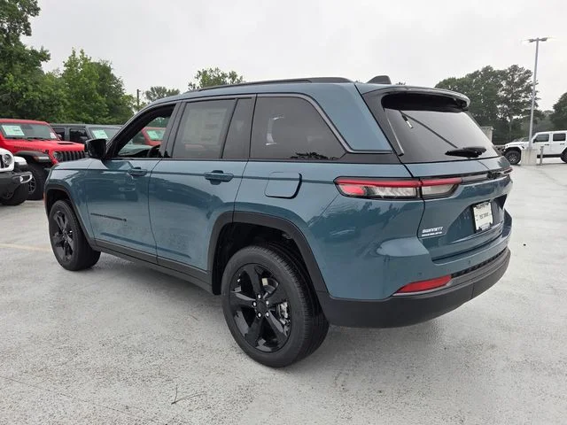 New 2026 Steel Blue Exterior Paint Jeep Limited image 6