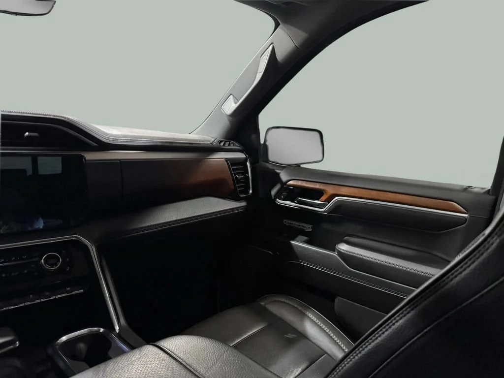 Used 2023 Onyx Black GMC Denali image 11