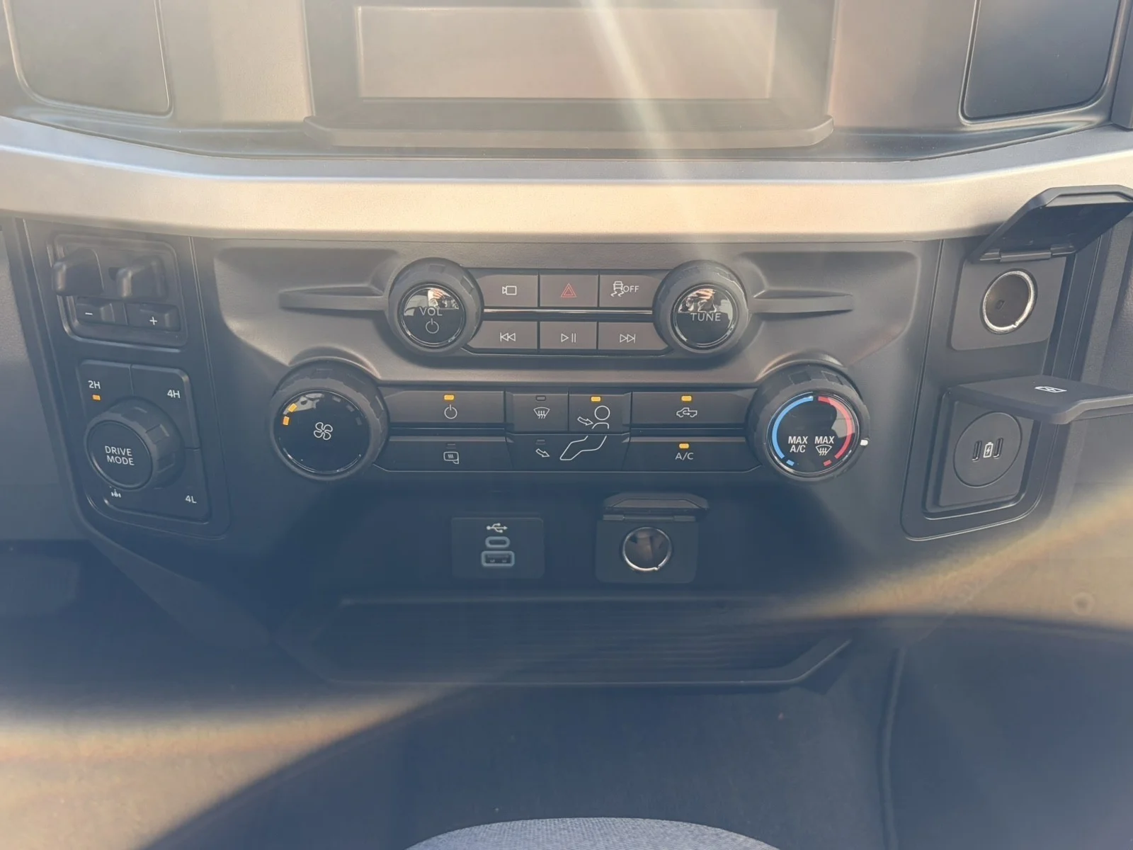 2026 Ford F-250 Super Duty XL - Photo 20