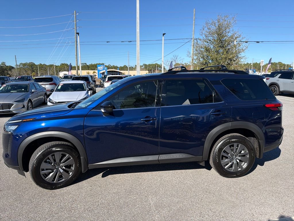 New 2026 Nissan Pathfinder SV 4D Sport Utility