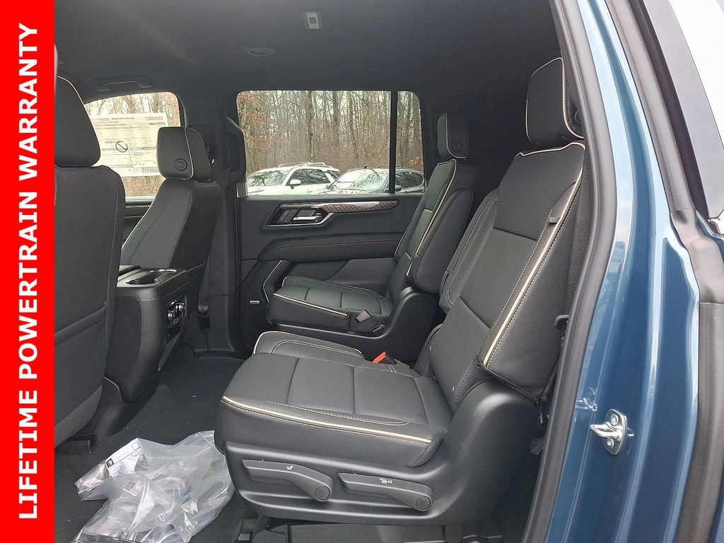 2026 GMC Yukon XL Elevation - Photo 6