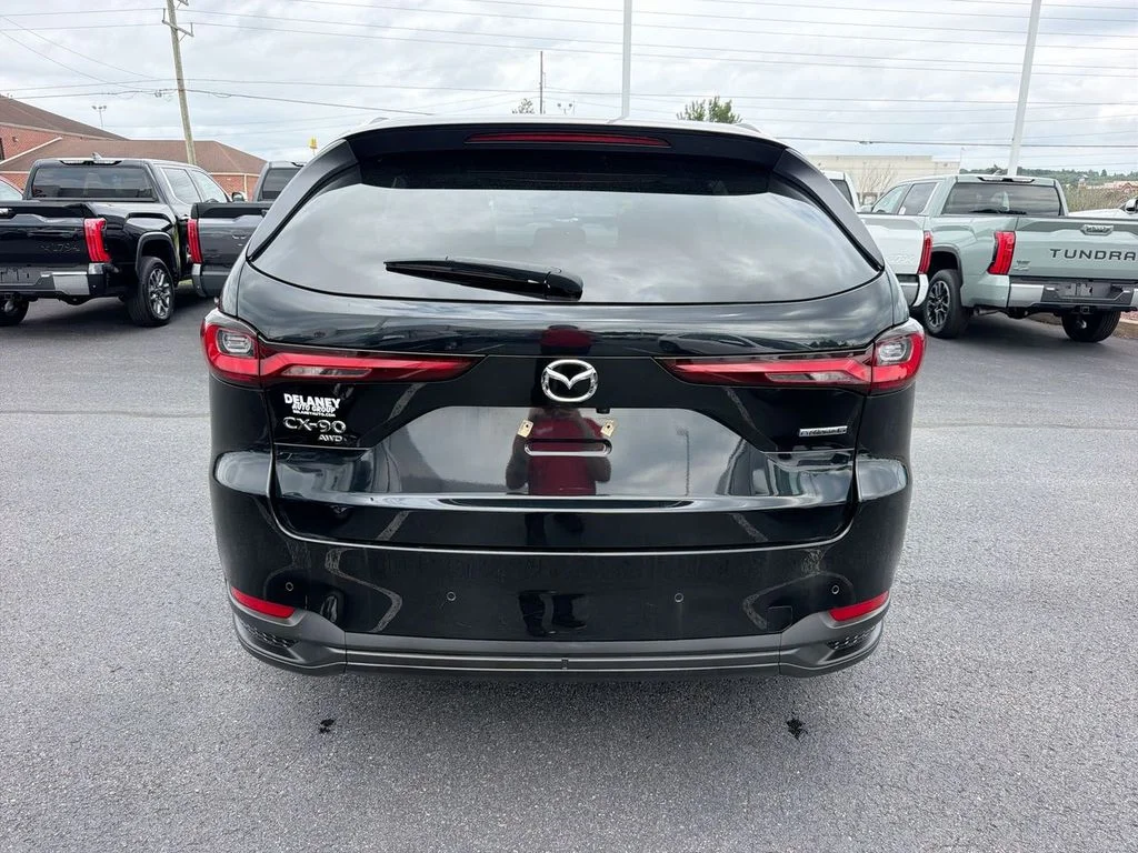 Used 2025 Black Mazda 3.3 Turbo Preferred image 7