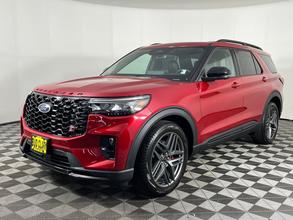 2026 Ford Explorer ST 4WD's photo
