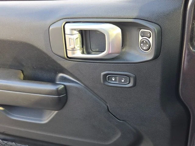 Used 2020 Gray Jeep Unlimited Sport image 28