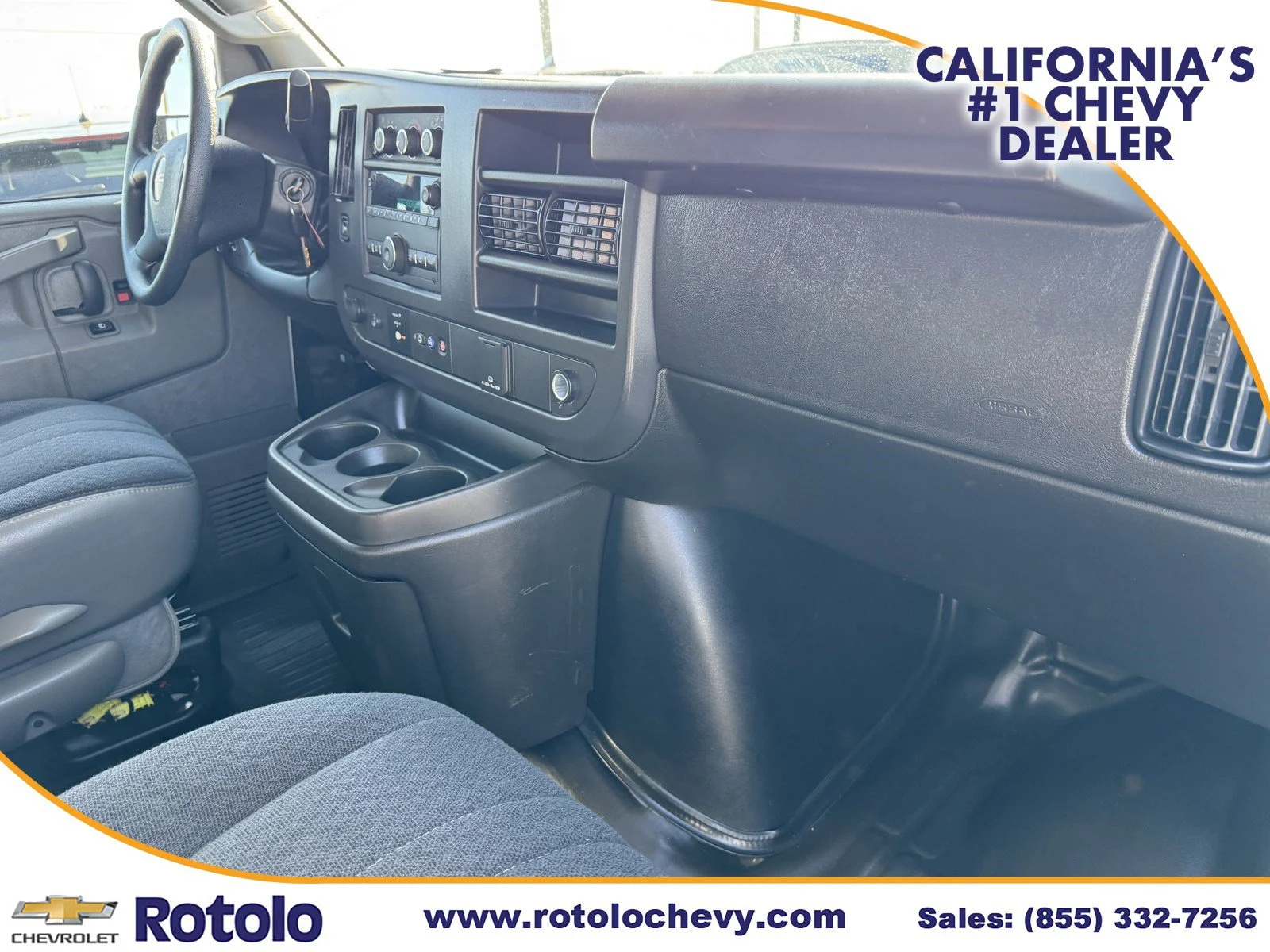 Used 2025 Summit White GMC 2500 RWD 135 image 7