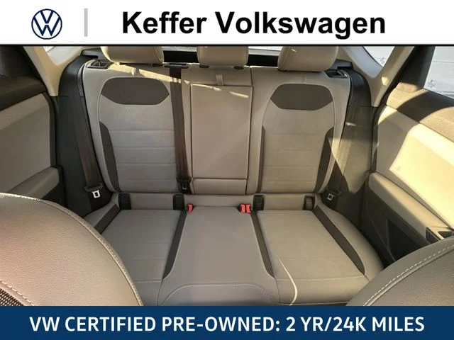 Certified Used 2023 Black Volkswagen 1.5T SE image 32