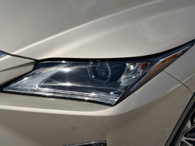 Used 2018 Cashmere Metallic Lexus RX 350 image 9