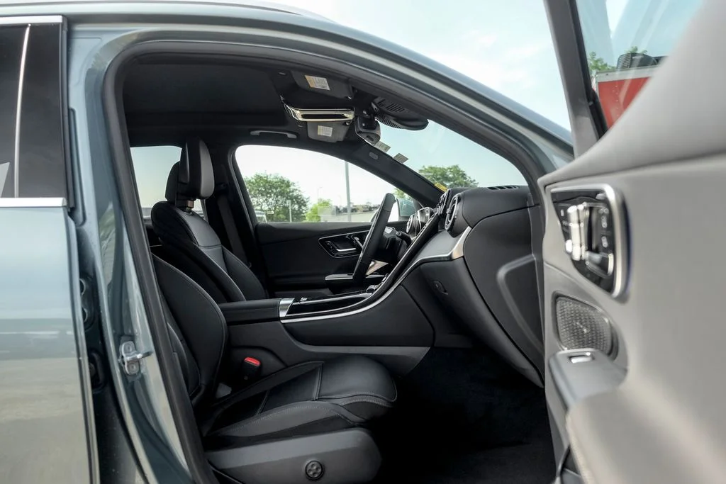 New 2026 Verde Silver Metallic Mercedes-Benz GLC 300 image 19