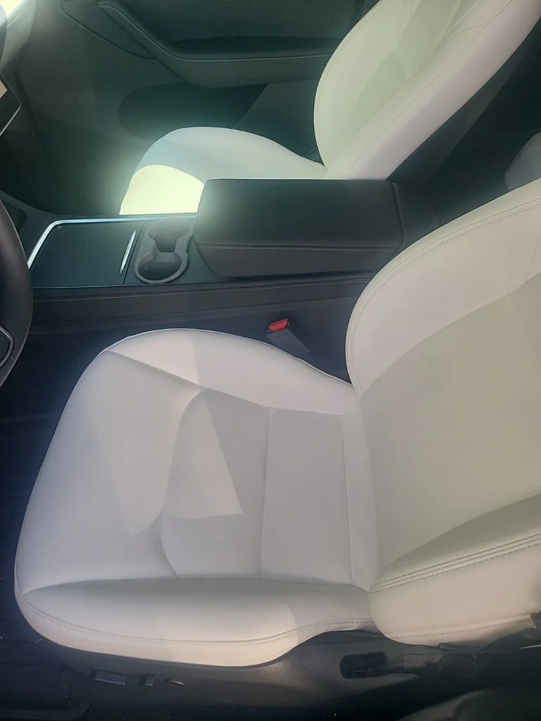 Used 2023  Tesla Long Range image 11