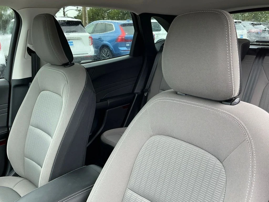 Used 2021 Gray Ford S image 19