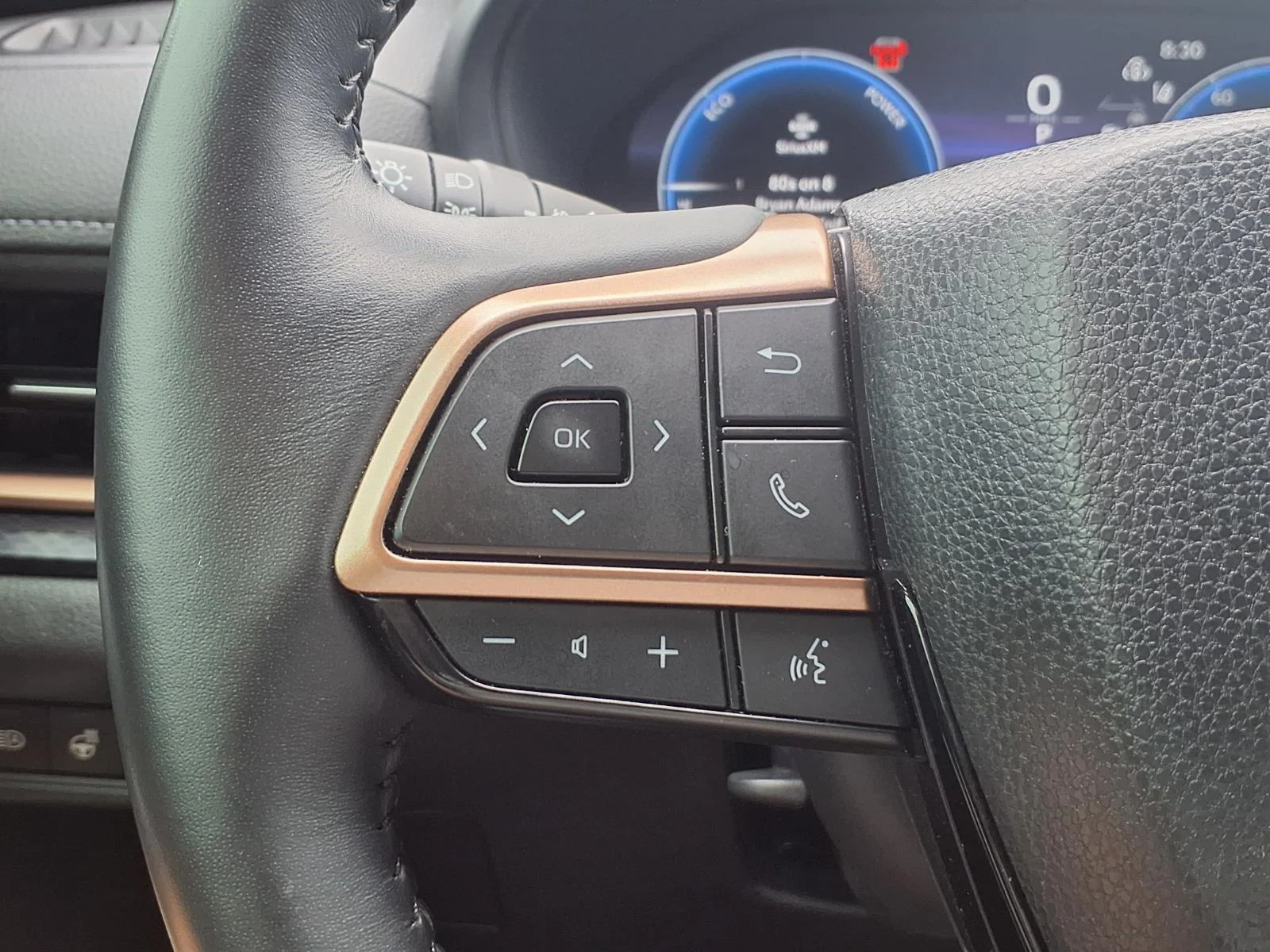Used 2024 Wind Chill Pearl Toyota MAX Limited image 17