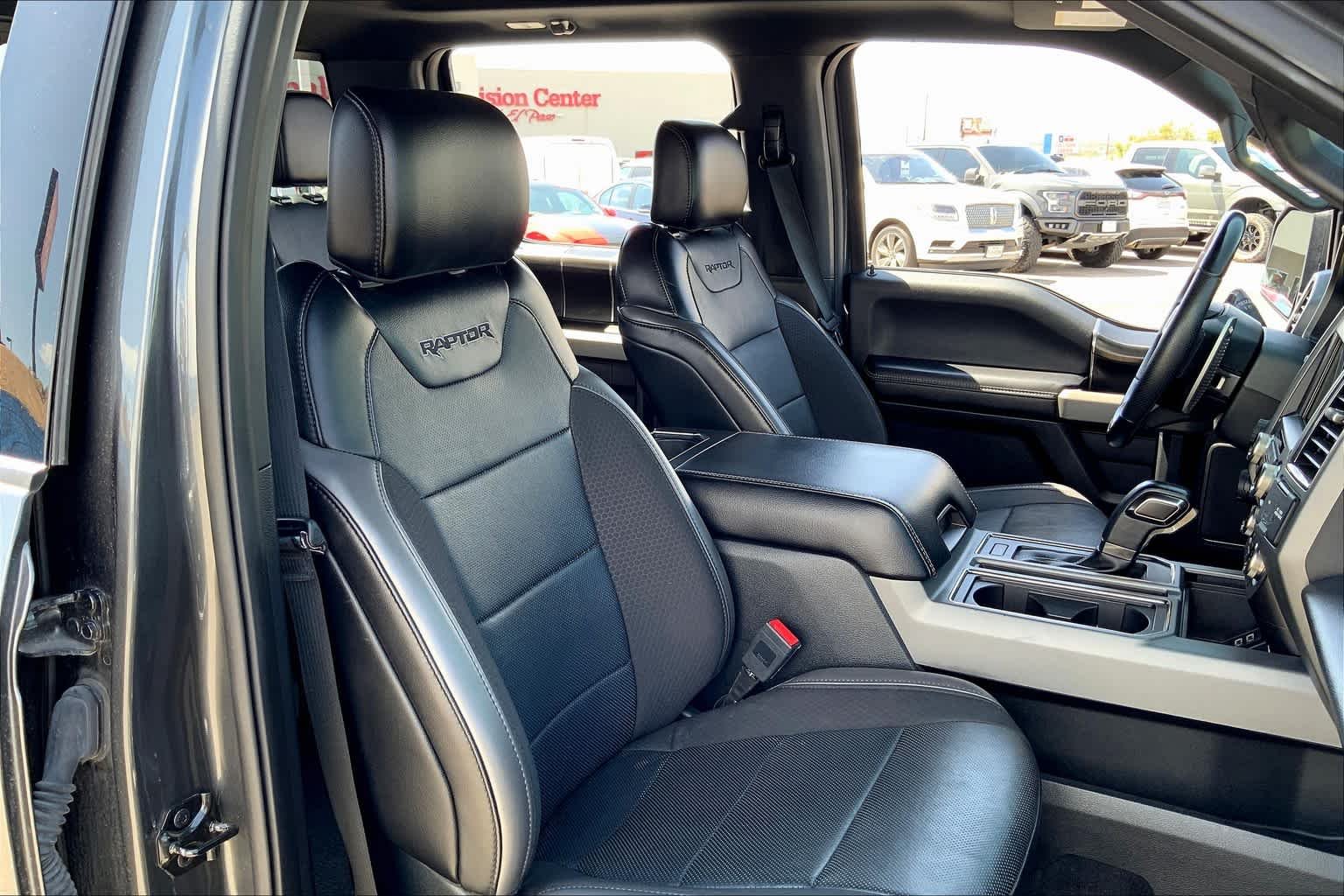 Used 2019 Magnetic Ford Raptor image 9